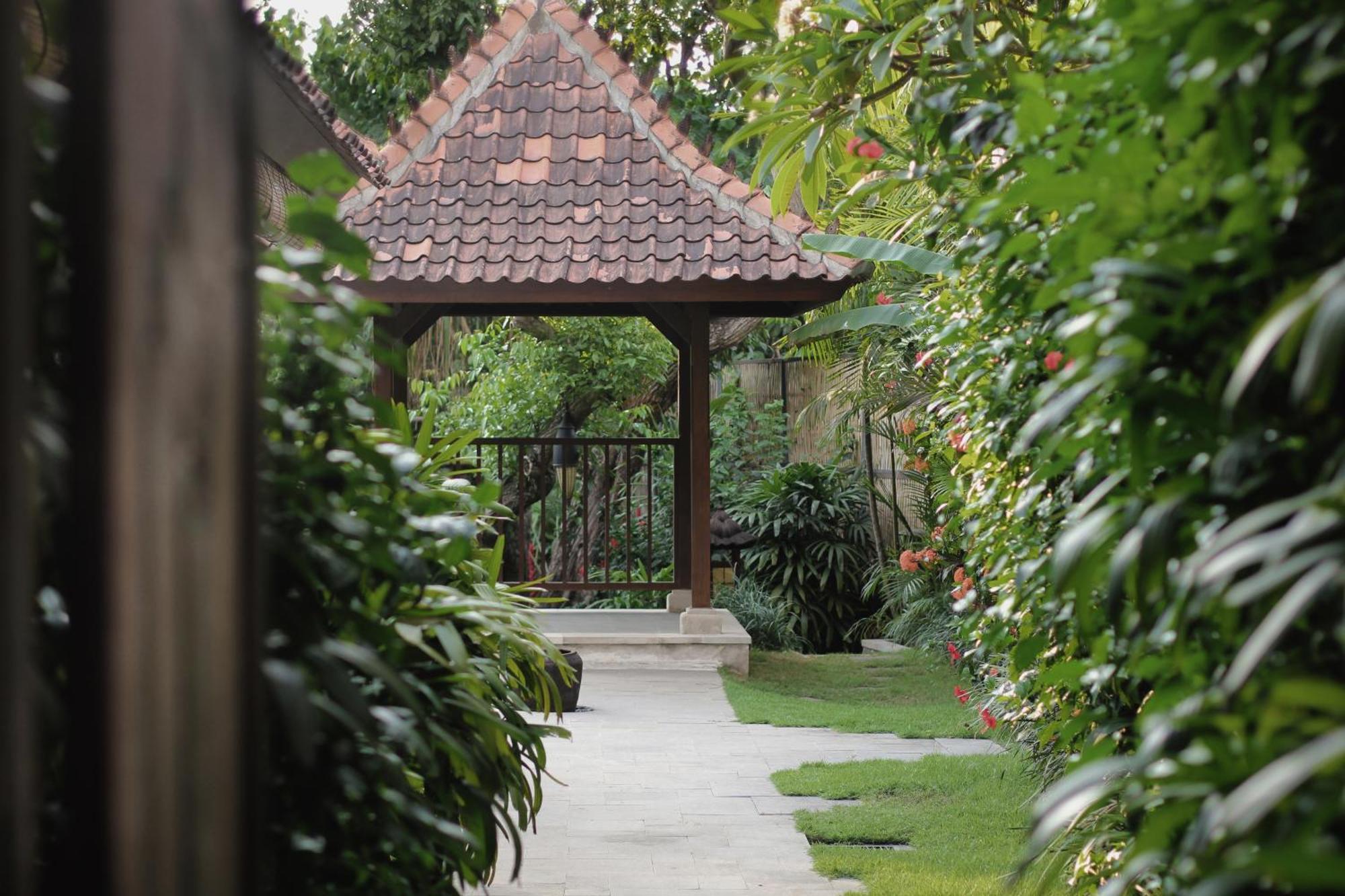 Aradhana Villas by Ekosistem Canggu Exterior foto